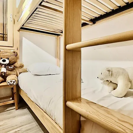 Val D'illaz - Agreable 2 Pieces Pour 6 Personnes Situe A Val D'isere, Proche Du Centre De La Station Mae-5101 *