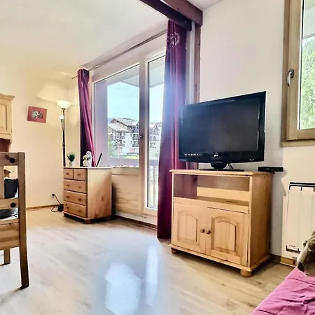 Val D'illaz - Agreable 2 Pieces Pour 6 Personnes Situe A Val D'isere, Proche Du Centre De La Station Mae-5101